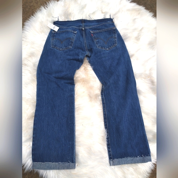 Levi's 501 Refurbished Pacsun Size 31 waist 27" inseam 100% Cotton Dark Indigo - Picture 1 of 7
